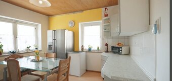 Usedlost ( Více generační Dům) možnost mít Koně u domu - 9