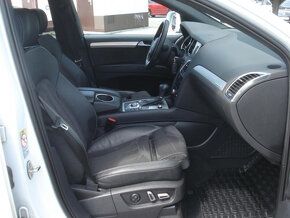 Audi Q7 4.2 TDi V8 S-Line ČR - 9