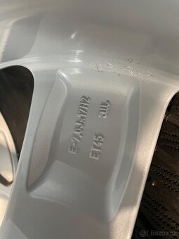 5x112 R17 7J ET45 + 215/55 R17 zimné - 9