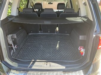 Volkswagen Touran 1.6TDI 85kw DSG - 9