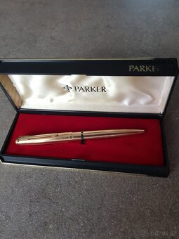 Pero PARKER lux - 9