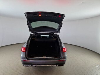 Mercedes Benz E 300D break - 9