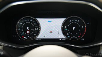 Jaguar F-Pace, D300 AWD 3,0/221kW DPH - 9