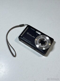 Digitální fotoaparát Casio Exilim EX-Z19 – pěkný stav - 9