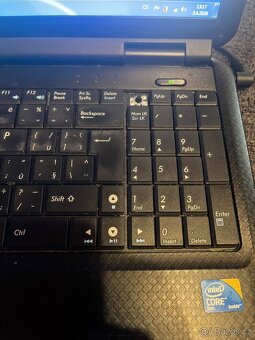 ASUS P50IJ – funkční notebook, BEZ adaptéru - 9