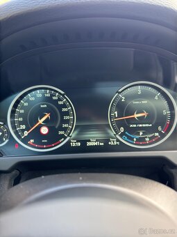 BMW X5 F15 M50D 280KW rok 2015 - 9