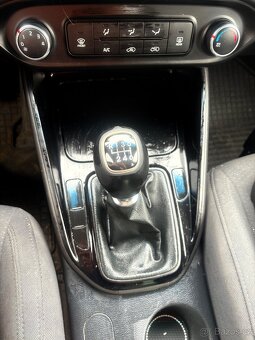 KIA CARENS 2013, 1.6 GDI, 99 KW - 9