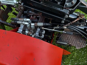 malotraktor MT8-132,2 - 9