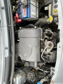 2007 TOYOTA YARIS 1.0 VVT-i - po nehodě, pojízdná - 9