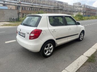 Škoda Fabia 2 - 9