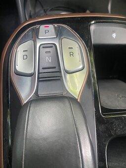 Hyundai Ioniq elektro - 9