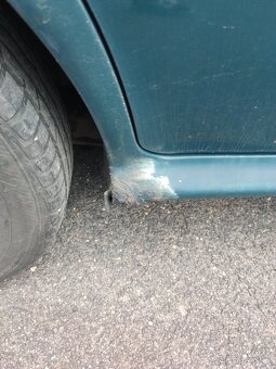 Škoda Octavia I 1.6 55 Kw - 9