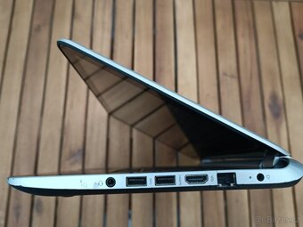 Malý dotykový notebook HP tpn c112, 8GB RAM,SSD 120GB - 9