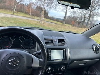 Suzuki SX4 1.6 4x4 benzin - 9