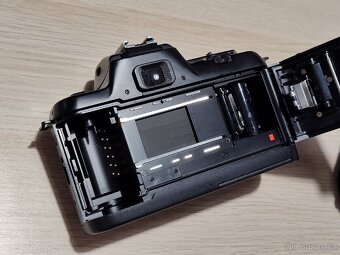 REZERVACE / Kinofilm zrcadlovka Nikon F401 + Tamron 28-200 - 9