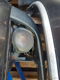 AUDI A8, S8 D2 - mřížky + mlhovky do nárazníku - 9