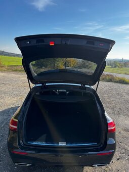 Mercedes-Benz E 220D AMG W213 - 9