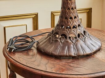 Tiffany stolní lampa s vitrážovým stínidlem – výška 84 cm - 9