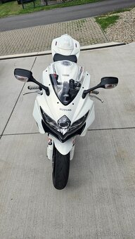 Suzuki GSX-R 750 2009 - 9