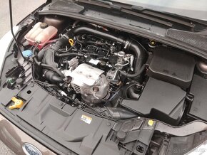 ford focus 2018/5 1.0 benzin 92 kw 1. majitel titanium - 9