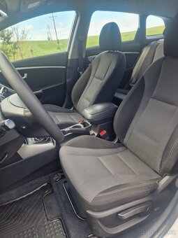 Hyundai I30 Combi 1.6 crdi - 9