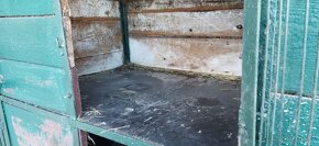 Králíkárna z Masivu a Voděodolné Překližky, Železný Rám - 9
