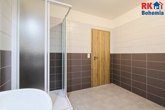Pronájem nově zrekonstruovaného bytu 1+1 s balkónem o výměře - 9