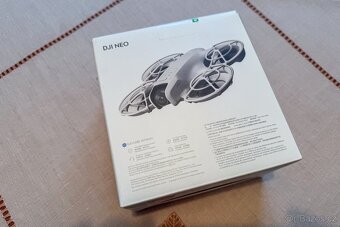 Nabízím dron DJI Neo Fly More Combo - 9