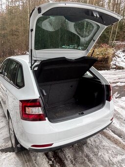 Škoda Rapid Spaceback Sport 1.2 TSI 81 kW 2 sady kol - 9