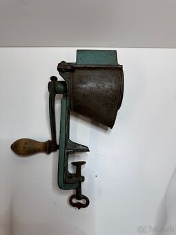 Prodám různé starožitnosti - 9