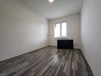 Prodej rodinného domu 138 m², pozemek 563 m², Lužec n.Cidl. - 9