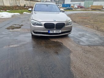 BMW 740d f01 rok 2010 velká výbava najeto 420tkm , STK - 9