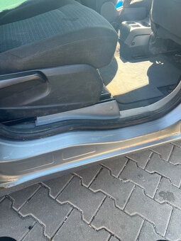 Prodám Ford Galaxy - 9