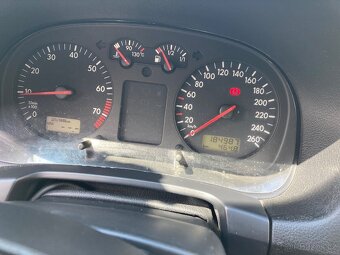 VW Golf 4 V5 AGZ 110kw - 9