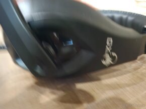 klávesnice, myš, tablet Lenovo, sluchátka, parfém - 9