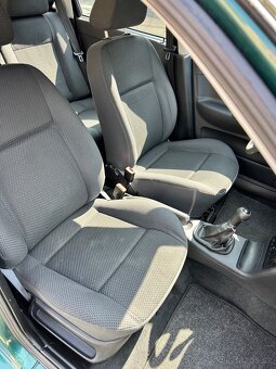 Volkswagen POLO 1.6 74kw - 9