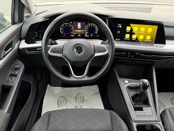 Vw Golf kombi 2.0TDI--MANUÁL--2022--full LED--1.majitel-- - 9