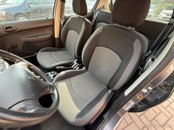 Peugeot 206 1.4 i - Málo najeto - 9