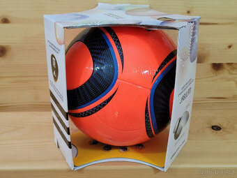 Oficiální zápasový míč Jabulani Power Orange E42007 od adida - 9