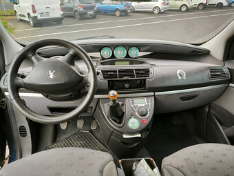 Peugeot 807 2,2 HDi - 9