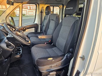 FIAT DUCATO VALNÍK 2,3JTD 110KW 7 MÍST - 9