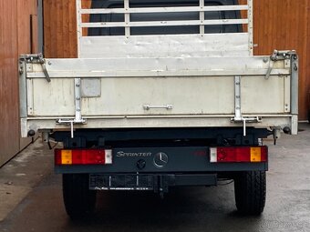 MERCEDES SPRINTER 4x4 2,2CDi DOUBLE CABINE 6míst 3str sklápě - 9