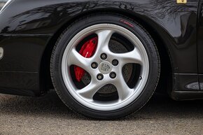 Porsche 911 993 Turbo 3.6 Coupé - 9