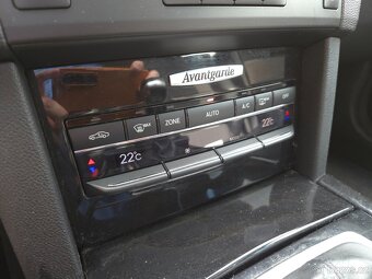 Mercedes Benz E 220 CDI Avantgarde 2010 - 9