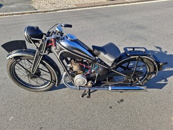 Predvalecna CZ 250 sport. Pojizdna - 9