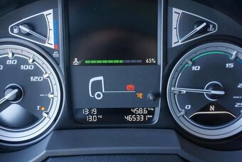 DAF XF 480 6x2 včetně plachtové nástavby a hydraulického čel - 9