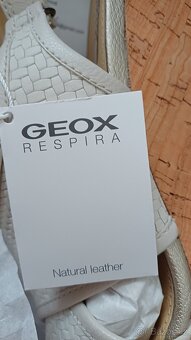 Dámské sandály na klínku/ platformě GEOX - nové - 9