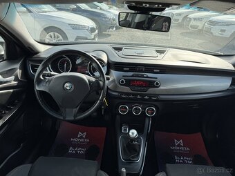 Alfa Romeo Giulietta 2.0 JTDm DISTINCTIVE 103KW - 9