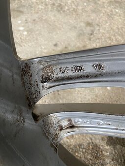 Alu kola Alutec Ikenu 5x112, R20 - 9