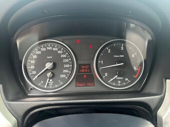 BMW 330XD 2007, 3.0 TDI 170kw - 9